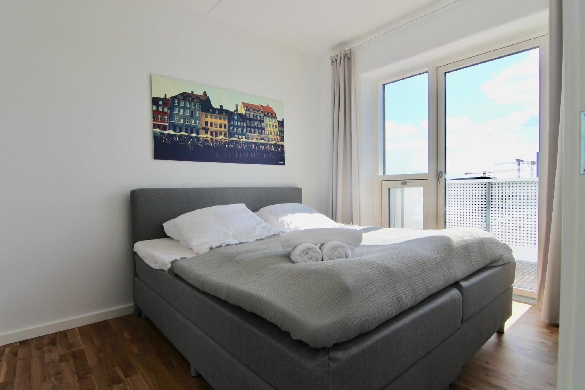 Stunning 2-bed W Balconies And Fantastic Views Leilighet
